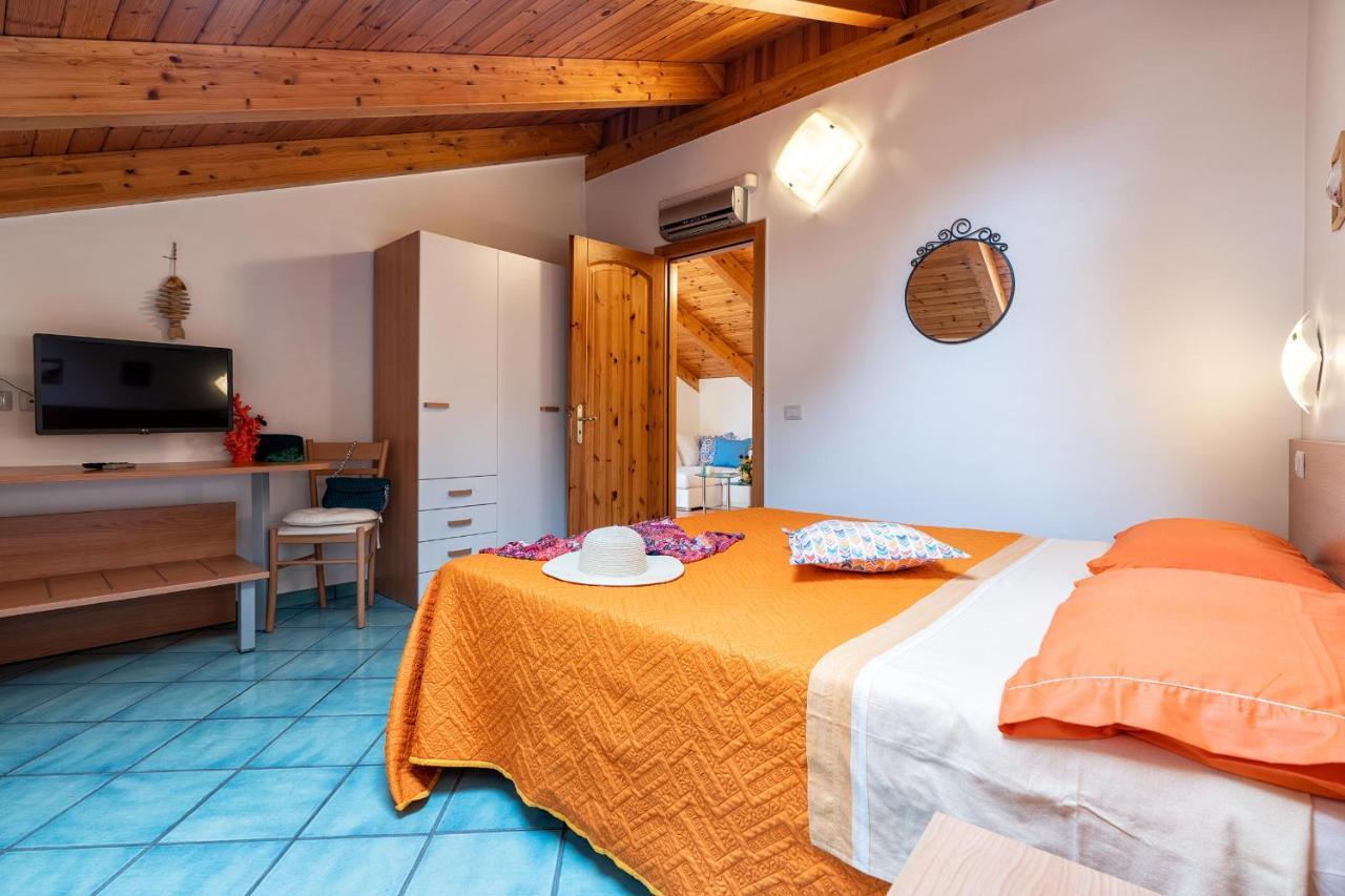 Casa Chiarito Holiday home *